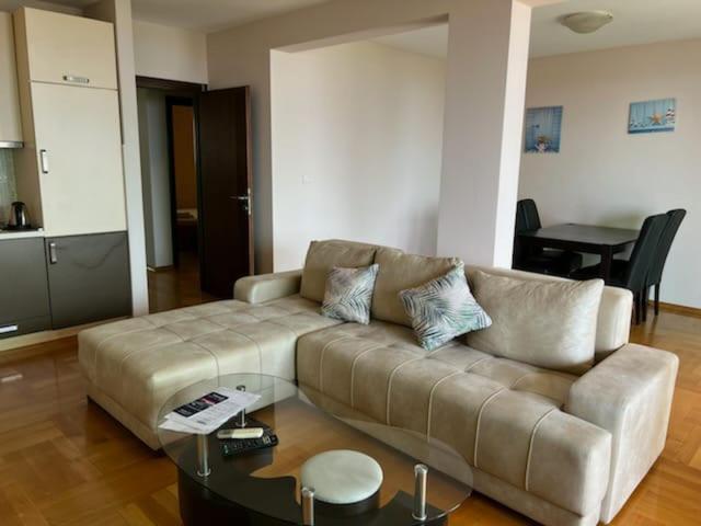 The Old Town Terrace Apartments 부드바 외부 사진