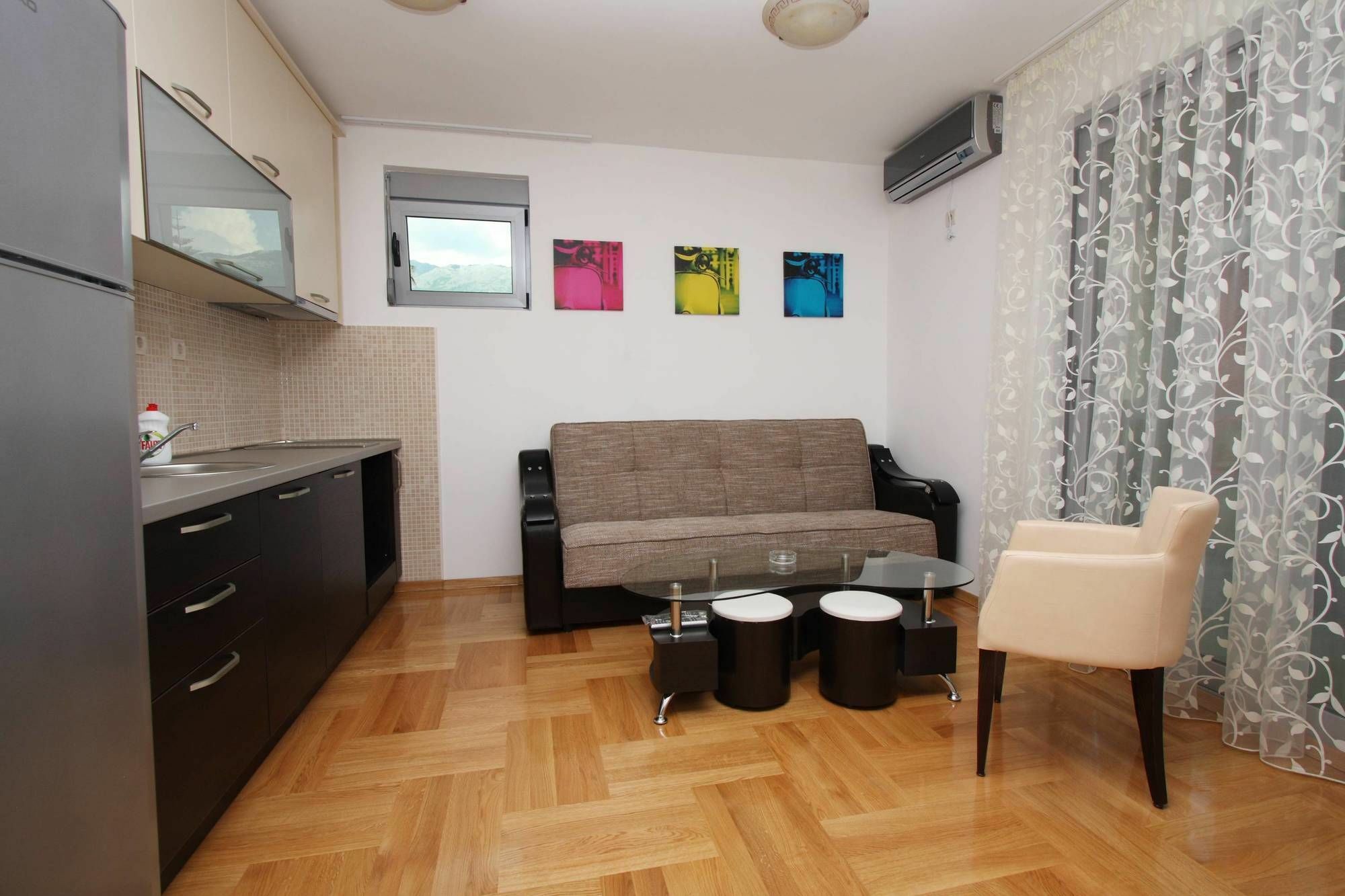 The Old Town Terrace Apartments 부드바 외부 사진